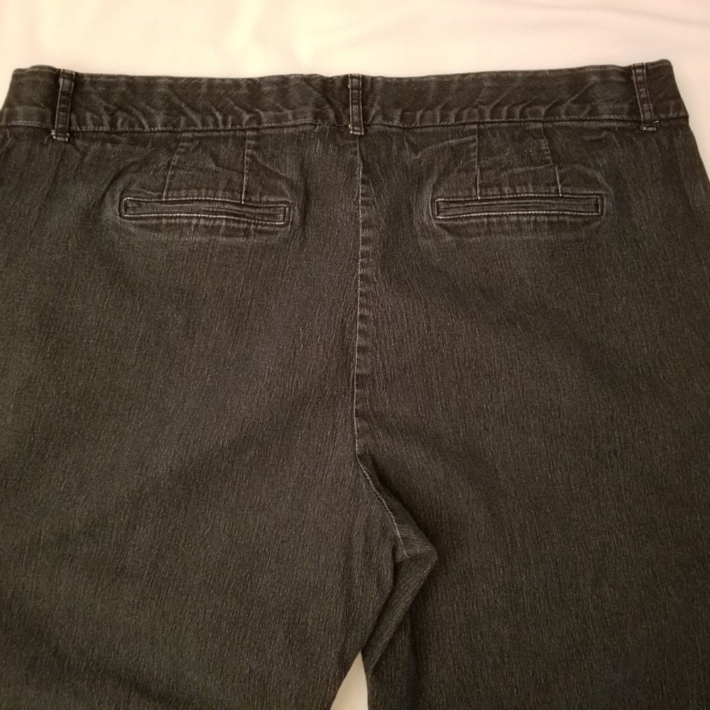Jeans - Picture 4 of 5